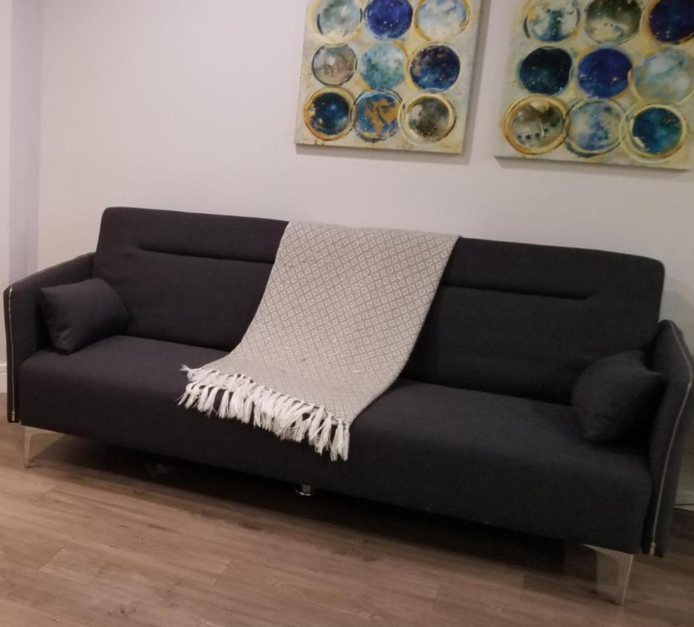 The Double Play - 1 Min Walk To Wrigley! Spacious 2Br - Perfect For Cubs Fans! Chicago Exteriör bild