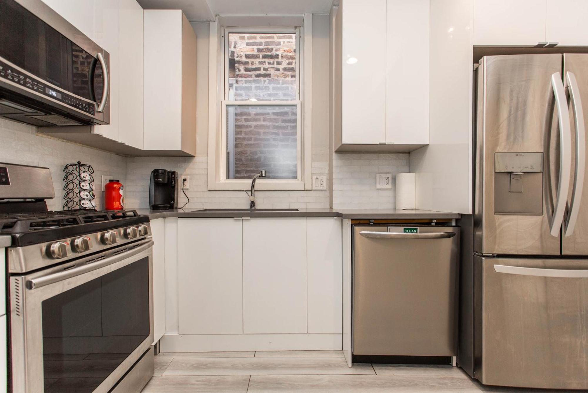 The Double Play - 1 Min Walk To Wrigley! Spacious 2Br - Perfect For Cubs Fans! Chicago Exteriör bild